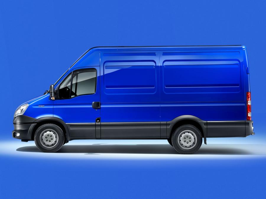  Iveco Daily Van 2011 года  (фото 2 из 16)